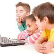 5 sfaturi pentru a va ajuta copilul sa invete mai repede o noua limba