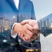 Vrei să-ți deschizi propria afacere? Iată 3 sfaturi de care trebuie să ții cont!