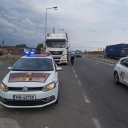 ACȚIUNE A POLIȚIȘTILOR RUTIERI, PE ȘOSEAUA ARAD-ȘIRIA