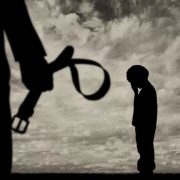 La Oradea, o poveste tristă, dar adevărată. Cum a devenit Andor Teodora o mamă toxică pentru copiii ei