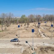 Construcția parcului din cartierul Micălaca începe să prindă contur