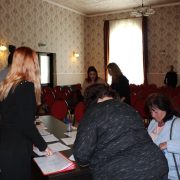 Primăria Pecica a găzduit o întâlnire în cadrul unei campanii de creștere a conștientizării pe teme anti-discriminare