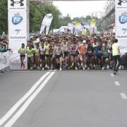 Doi sportivi români de elită pe medalia de la Semimaratonul Bucureștiului 2022