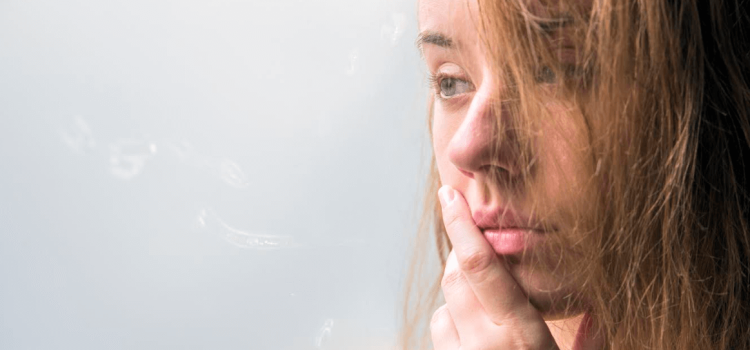 Tratament naturist depresie și anxietate – 5 remedii eficiente