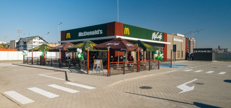 McDonald’s deschide restaurantul cu numărul 93 din România, în Arad