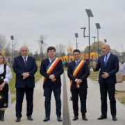 Noul parc din Pecica amenajat pe 5 hectare a fost inaugurat astăzi!