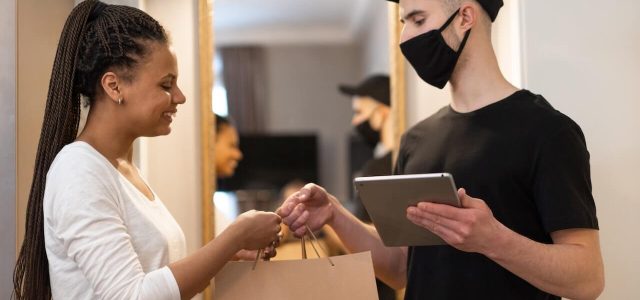 Lista de cumparaturi a lunii decembrie pentru femeile singure