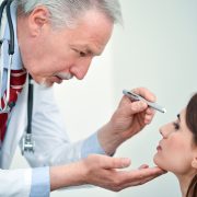 Afla cum poți avea grijă de sănătatea ochilor tăi