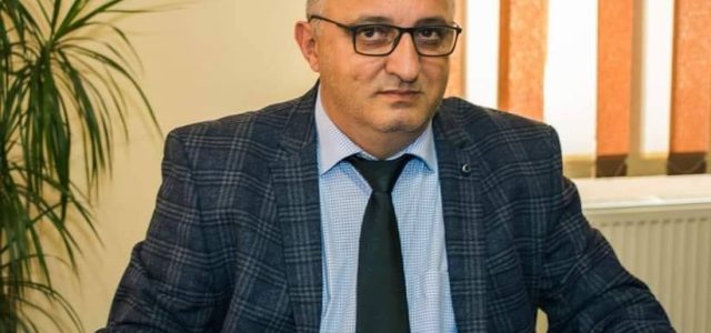 Florin Pera : Astăzi s-au semnat la București contractele pentru creșterea eficienței energetice a 7 obiective din orașul Lipova
