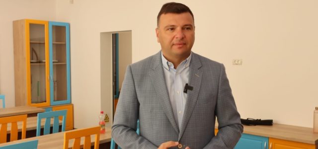 Sergiu Bîlcea: ”Profesorii primesc primele de carieră didactică și profesională!”