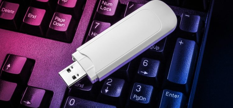 Stick-uri USB pentru gaming: 3 avantaje