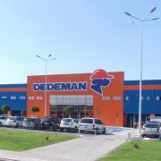 Dedeman inaugurează vineri, 26 aprilie, un nou magazin în Arad