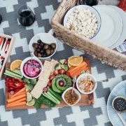 Cum să organizezi un picnic perfect – Articolele esențiale de care ai nevoie
