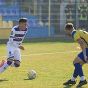 Pecica urcă pe podium în C9