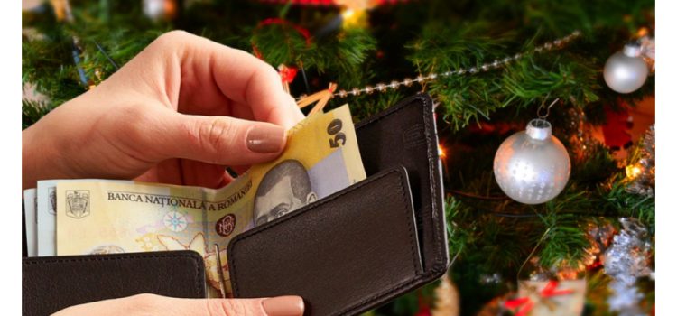 Sondaj: 76% dintre companii vor acorda beneficii de Crăciun angajaţilor