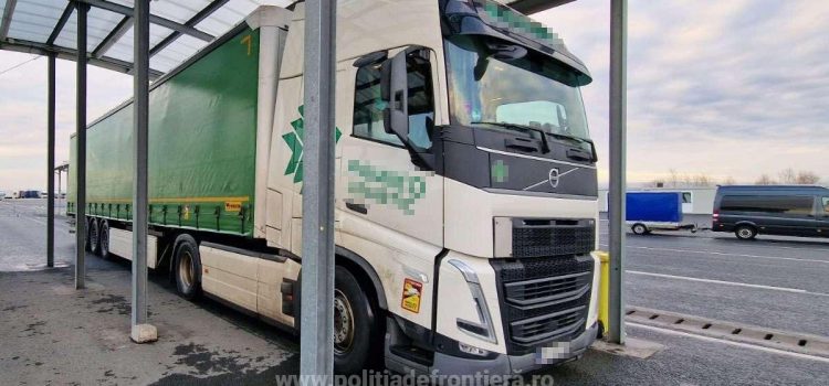 TIR în valoare de 100.000 de euro, căutat de către autoritățile din Polonia, descoperit în PTF Nădlac II
