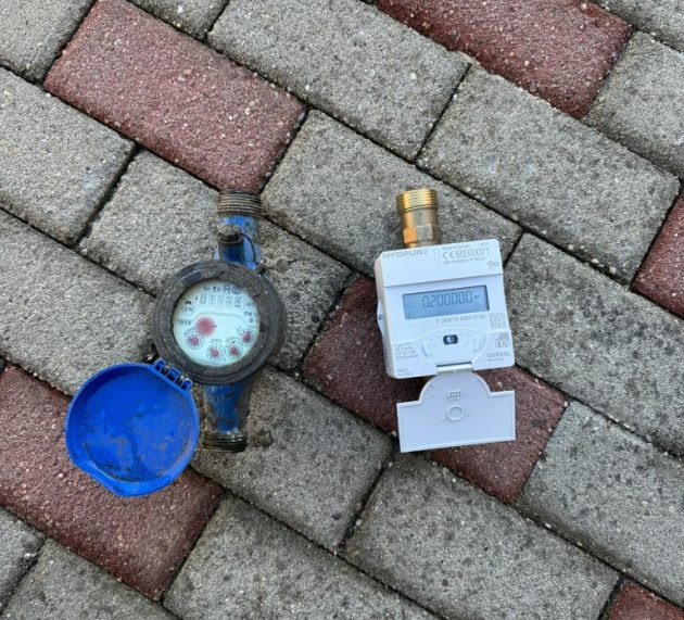 Campania de înlocuire a vechilor apometre cu contoare cu citire la distanță în Ineu și Nădlac