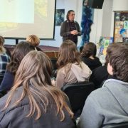 Prima consultare publică a Hub-ului cultural mARTA din 2025, organizată la Colegiul de Arte „Sabin Drăgoi”