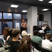 Poeți și muzicieni, împreună la „Noaptea de Poezie” de la Hub mArta