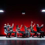 Două vernisaje și o premieră în deschiderea primei secțiuni a Festivalului Internațional de Teatru Nou – Arad 2025