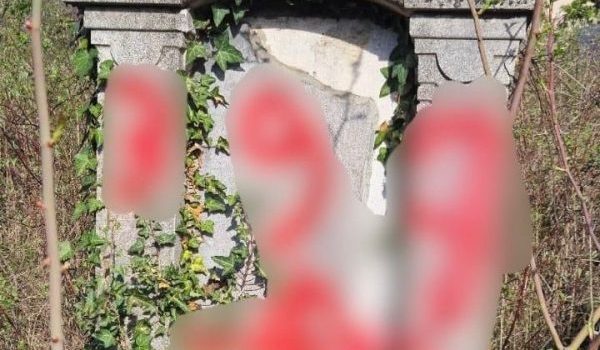 Comunitatea evreiască din Arad se simte amenințată, după ultimele incidente cu morminte vandalizate
