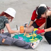 Hub Cultural mARTA anunță continuarea proiectului „Aradul colorat”