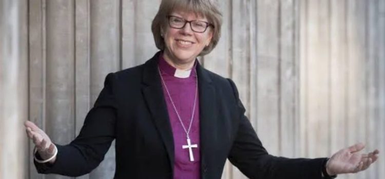 Regatul Unit o numește pe Mullally prima femeie Arhiepiscop care conduce Biserica Anglicană