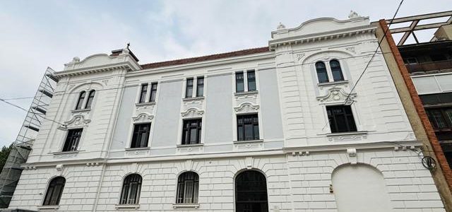 Sergiu Bîlcea, vicepreședinte al Consiliului Județean Arad: „Modernizarea Bibliotecii, aproape de final”