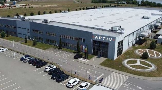 Cel mai mare angajator din zona Ineu ar urma să închidă fabrica de componente auto, în decembrie