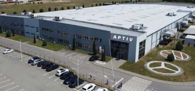 Cel mai mare angajator din zona Ineu ar urma să închidă fabrica de componente auto, în decembrie