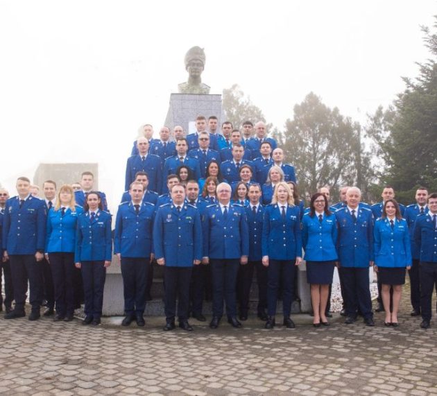 Ceremonie de avansare în grad la Inspectoratul de Jandarmi Județean Arad, cu ocazia Zilei Naționale a României