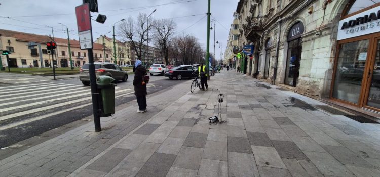 Lucrări de remediere a avariei înregistrate la rețeaua electrică de pe Bulevardul Revoluției