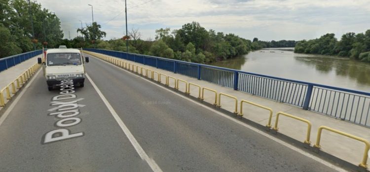 Restricții de circulație pe Podul Decebal