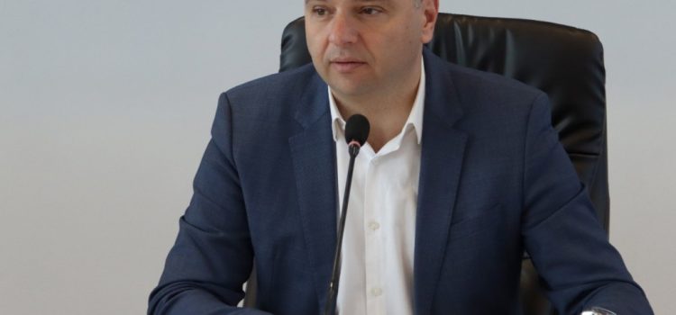 Sergiu Bîlcea: ”100 de milioane de lei pentru drumurile din Arad: lucrări în curs și șantiere noi în 2026”