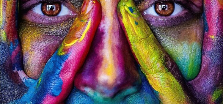 Iată care este culoarea preferată a persoanelor mai inteligente decât media