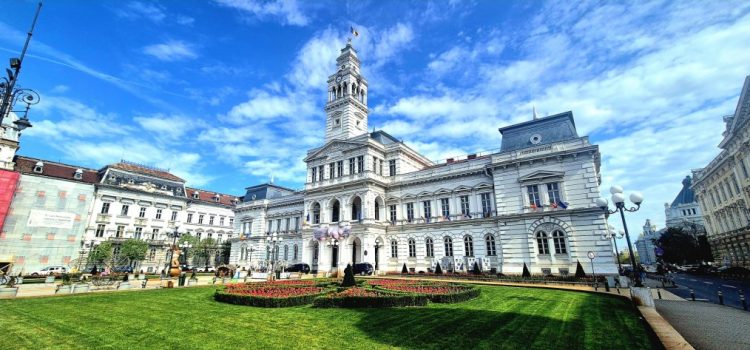 Municipiul Arad se încadrează în limita maximă de personal stabilită de Guvern