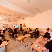 Campanie de siguranță rutieră pentru elevi în cadrul proiectului de modernizare a infrastructurii din nordul județului Arad!