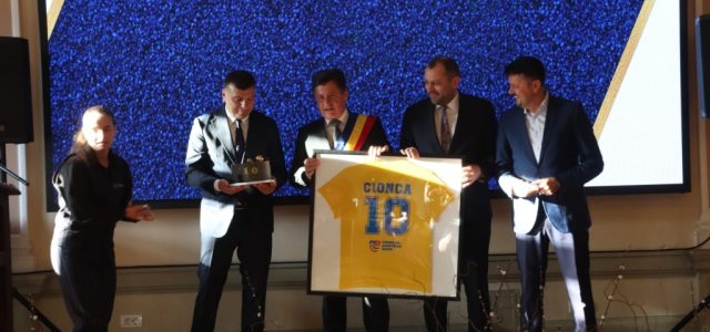 Zilele Județului Arad: recunoștință pentru oamenii care au contribuit la dezvoltarea comunității și la prestigiul județului!