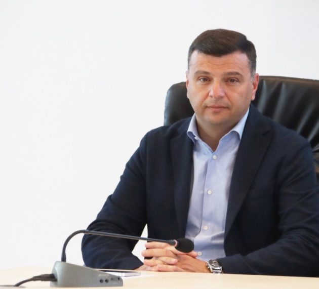 Au fost depășite contestațiile pentru drumurile Sâmbăteni – Ghioroc și Lipova – Neudorf