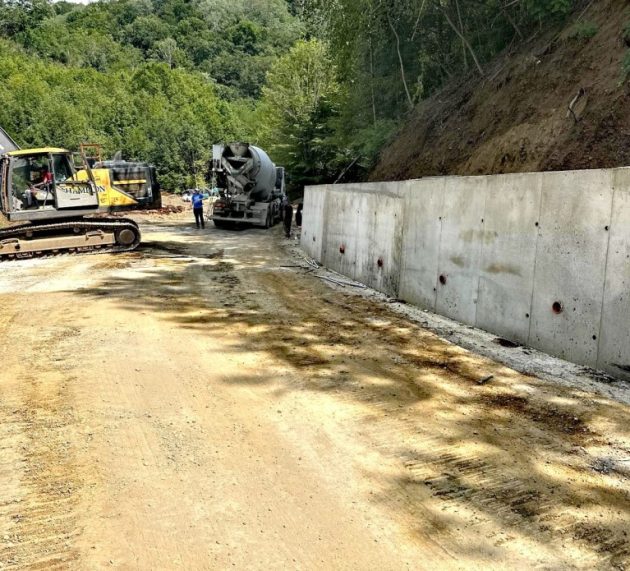 Imagini noi de pe unul dintre cele mai spectaculoase șantiere rutiere din județul Arad, Drumul Regelui!