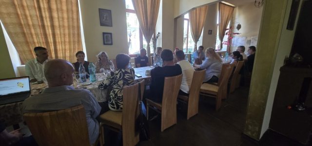 FUNDAŢIA ROMÂNĂ – GERMANĂ DE PREGĂTIRE SI PERFEȚIONARE PROFESIONALĂ implementează proiectul “ INFORMARE, IMPLICARE, INTEGRARE “