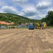 Încep lucrările la etapa a doua a bazei sportive de la Moneasa
