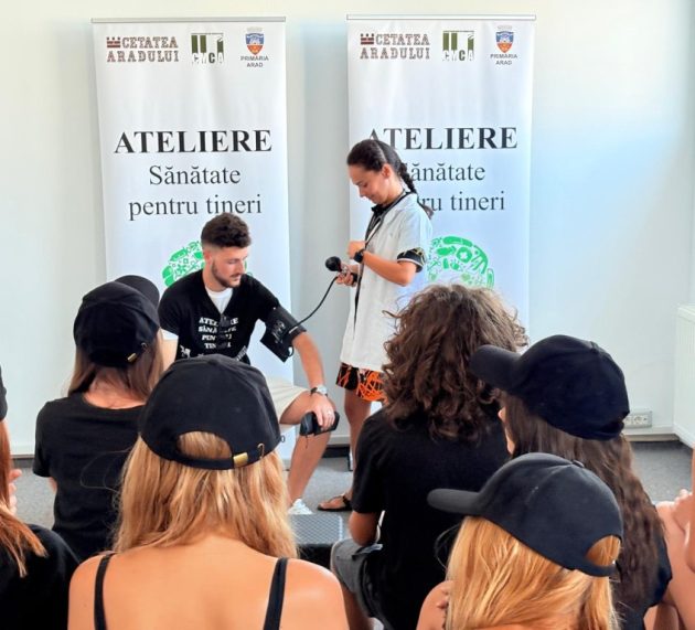 Seminarul „Nutriție și Echilibru: Tineri Informați, Viață Sănătoasă” a adunat 30 de tineri la Arad